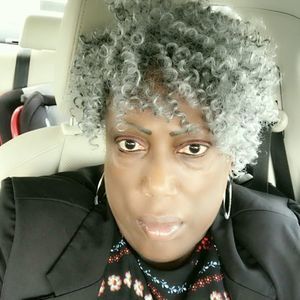 Meet your Posher, Beverly